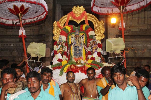 Final-procession-of-utsava-murthies