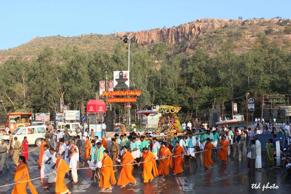 Kalpavruksha-Vahanam-Sri-Kapileswara-Swamy