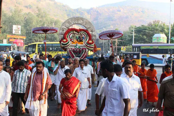surya-prabha-vahanam-procession