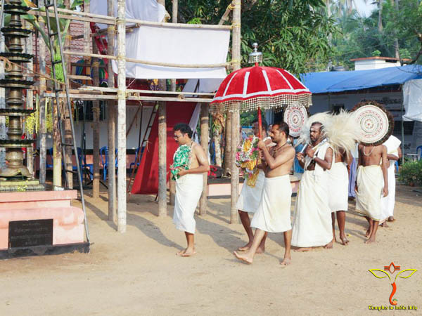 Festival-Cherupazhani-Koolimuttam-Subramanniya-Navagraha-Temple