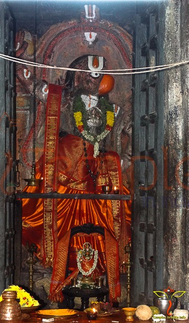 Hanuman-Temple-Chandragiri-Fort