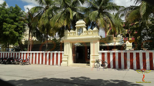 VaradaRajaSwamy-Temple-Entrance