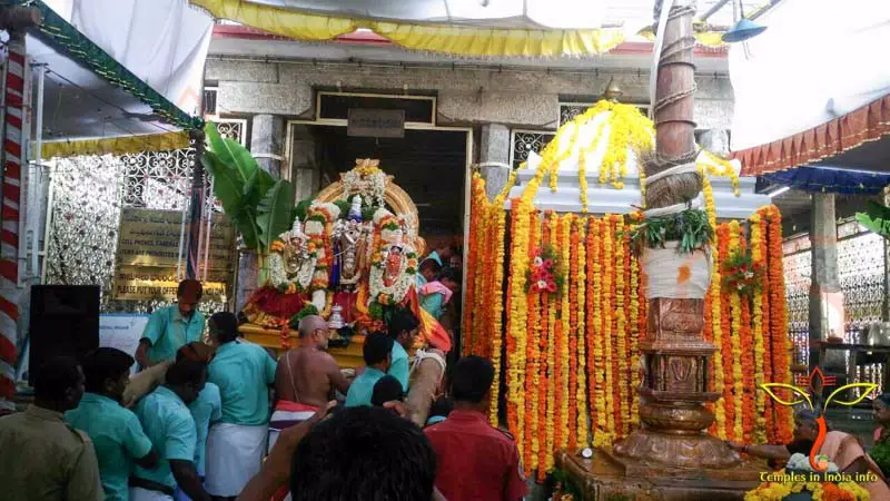 Brahmotsavam-karvetinagaram-Temple