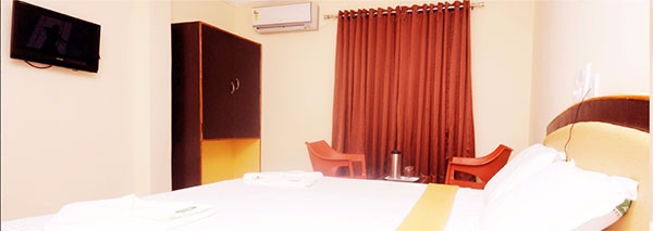 hotel-adithya-residency-rooms