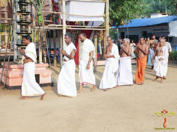 Cherupazhani-Koolimuttam-Festival