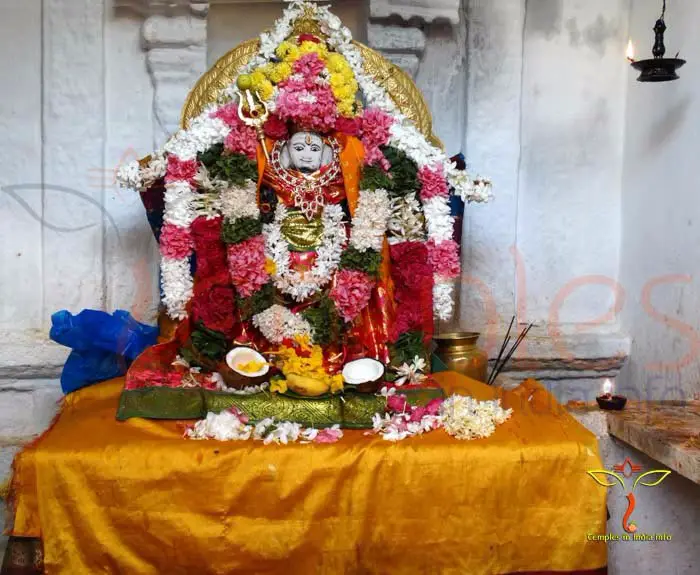 Sri Kamakshamba Sametha Sri Karakanteswara Swamy Temple Nagari